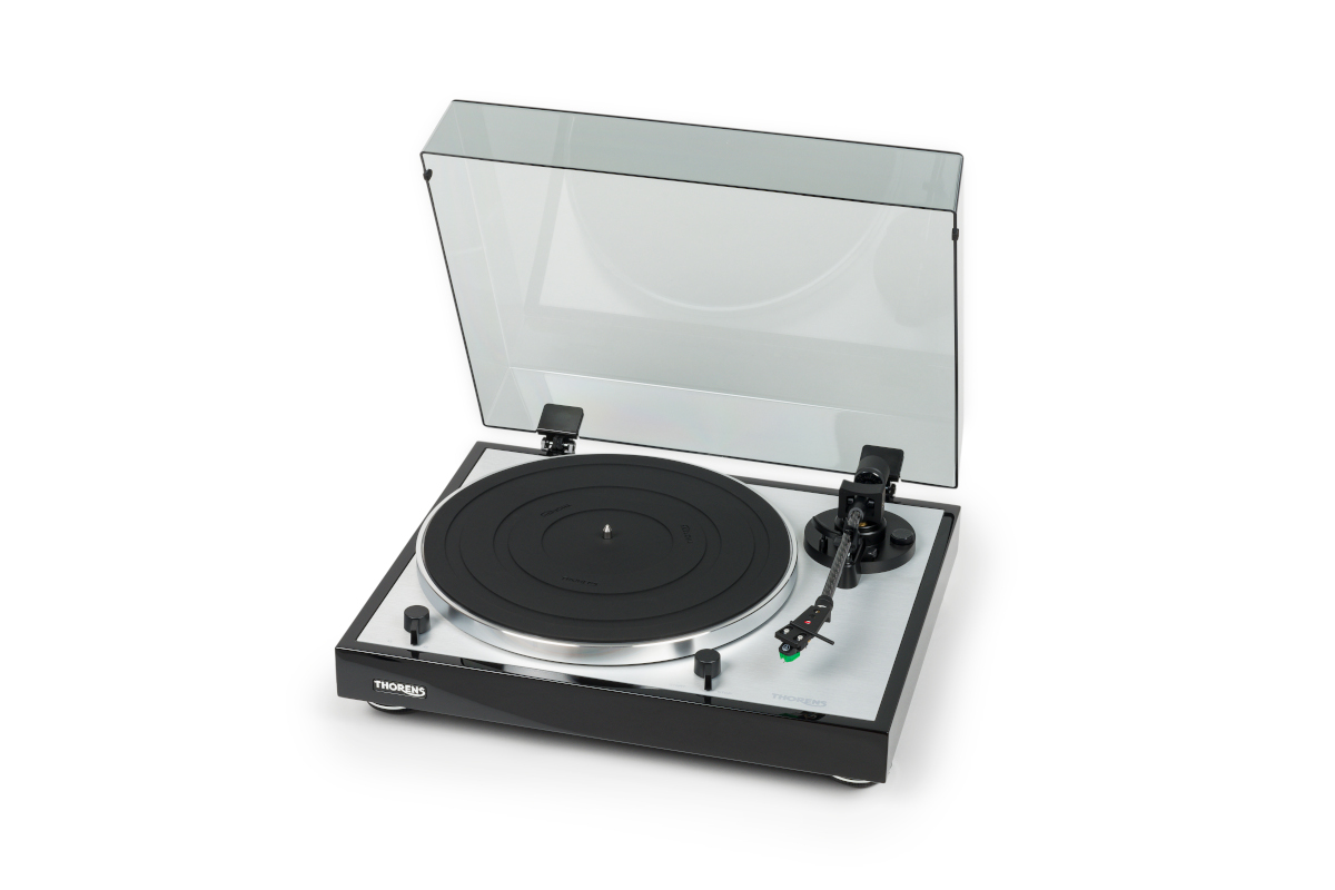 Thorens TD 402 DD Turntable with MM Cartridge and Phono preamplifier 