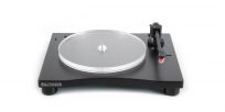 New Horizon 201 turntable incl. dust cover and Cartridge VM-520EB in black