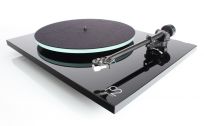 Rega Planar 2 turntable with RB 220 Tonearm + Carbon MM-System 