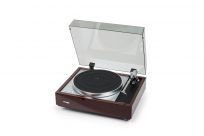 Thorens TD 1601 Turntable with TP 92 Tonearm hgl. Walnut without Cartridge